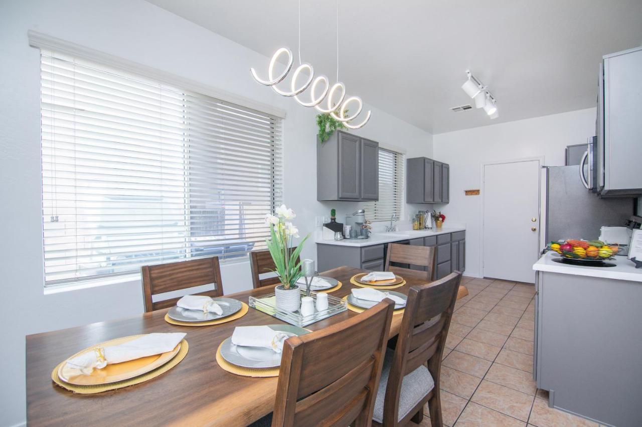 Stylish Home Phoenix - Low Rates Now! 외부 사진