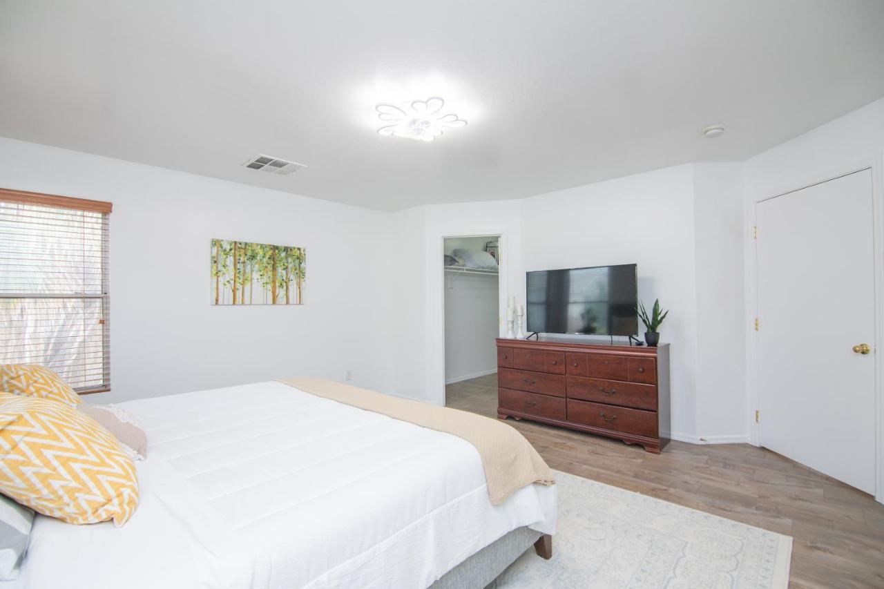 Stylish Home Phoenix - Low Rates Now! 외부 사진